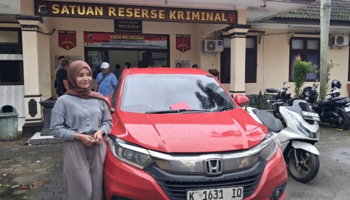 Ini Nama Asli Mozza Palozza, Penyanyi Dangdut Yang Saat Ini Viral Karena Jadi korban Pencurian