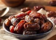 Berbukalah dengan yang Manis, Ini Manfaat Buah Kurma