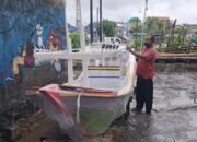 Inilah Sosok Pembuat Miniatur Kapal Untuk Sesaji Kepala Kerbau Pada Pesta Lomban di Jepara