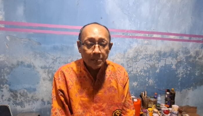 Ini Sosok Pembuat Gelang Yang Dipakai Ratusan Ribu Jemaah Haji Indonesia