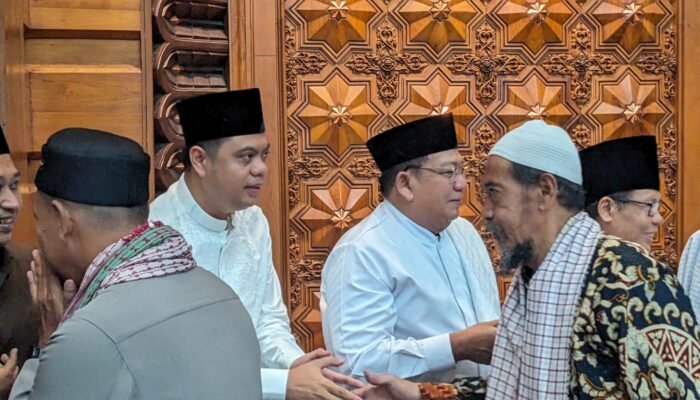 Bupati Jepara Sholat Idul Fitri di Masjid Al-Falah