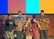 Aksi Dalang Cilik Perempuan Curi Perhatian di Museum Pendapa Kartini Jepara