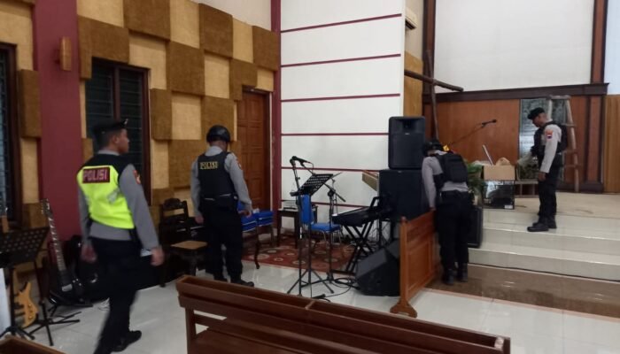 Polres Jepara Sterilisasi Gereja Jelang Paskah 2026