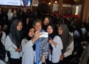 Mbak Rerie Dorong Kemandirian Ekonomi Warga Jepara Lewat Pelatihan Tata Rias