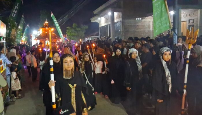 Ribuan Warga Padati Festival Oncor, Semarakkan Malam Takbir Iduladha di Jepara