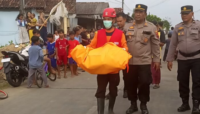 Penemuan Mayat Bayi Laki-laki di Pinggir Sungai Jepara Gegerkan Warga 