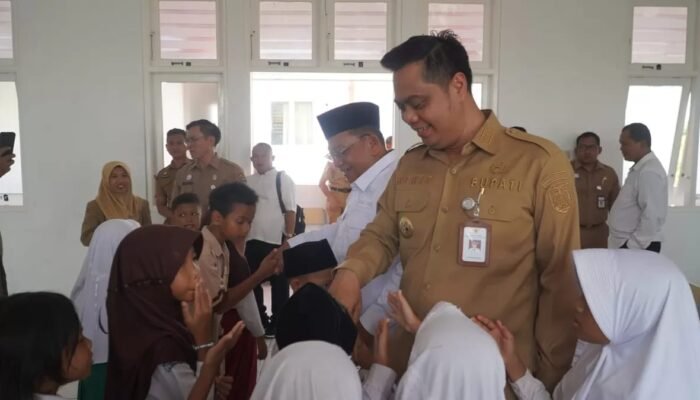 Rekrutmen Sekolah Rakyat Jepara Diserbu Warga