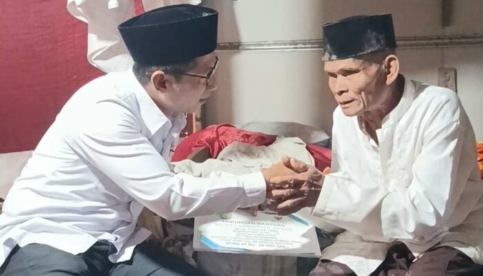 BAZNAS Jepara Salurkan Bantuan Rehab RTLH Senilai Rp20 Juta untuk Lansia di Kedungleper