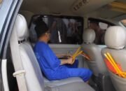 Viral! Tersangka Kasus Dugaan Pencabulan di Jepara Lepas Borgol Sendiri Saat Masuk Mobil