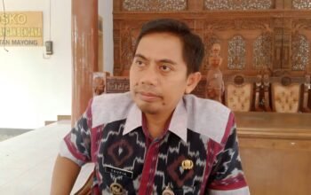 Paska Digruduk Warga : Camat Mayong Tegaskan Bakal Calon Petinggi dari Luar Desa Tetap Bisa Mendaftar