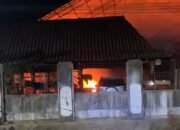 Gudang Mebel di Ngabul Jepara Terbakar Akibat Korsleting Mesin Serkel, Kerugian Capai Rp15 Juta
