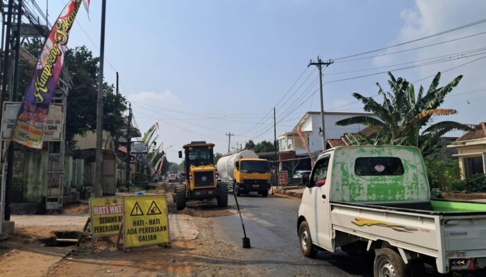 Rp7,9 Miliar Digelontorkan untuk Betonisasi Jalan Jepara-Kelet di Sekuro